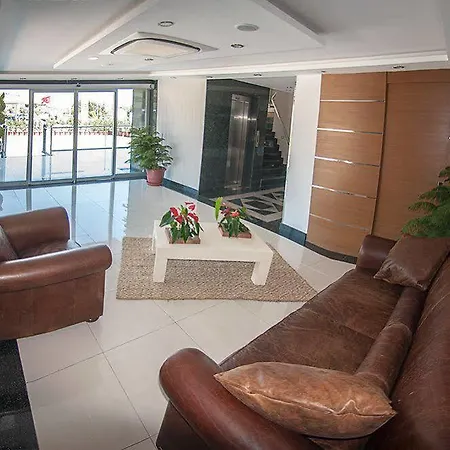 Alptekin Butik 3* Menderes